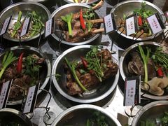 -丁里羊肉小镇(天鹅湖总店)