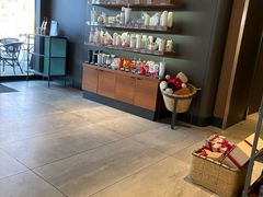 -星巴克(南京弘阳购物中心店)