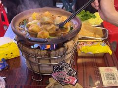-沙胆彪炭炉牛杂煲(成都玉林店)