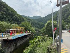 -秦岭峡谷漂流景区