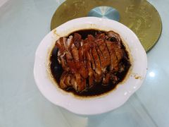 -余杨鸭鸭餐厅