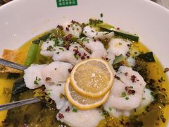 -绿草地·湘菜(7mall店)