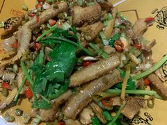 -红辣椒土菜馆(东江大道店)