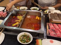 -百年川椒重庆老火锅(光谷店)
