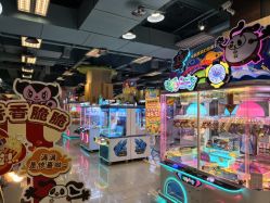 -莫莉幻想儿童乐园(三河燕郊永旺店)