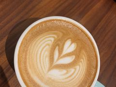 拿铁-VESH COFFEE(定西路店)