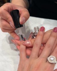 -悦指间美甲美睫
