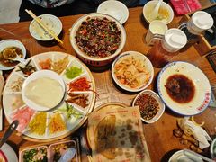 -怪噜范·老贵阳街头名小吃(鸿通城店)