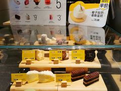 -麦当劳(中山公园龙之梦店)