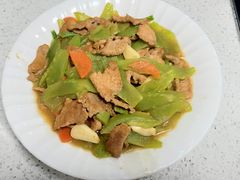 -红樱桃月嫂育婴师(徐汇总店)