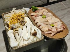 -野·大山里野生菌石锅土鸡(益田假日店)