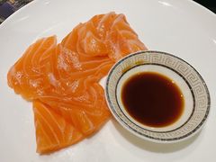 三文鱼刺身-南海温德姆花园酒店-康达屋Rendez Vous Buffet