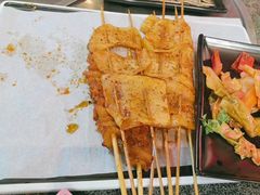 -路边边地标烧烤·川菜·小龙虾·音乐酒馆(良乡长虹店)