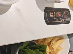 -八合里潮汕鲜牛肉火锅(上海汇智广场店)