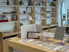 -Eziwish眼镜·蔡司授权店