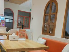 -暖食光·台式家庭餐厅·生日主题店(万达店)