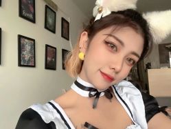 -V8潮牌·接发烫染连锁