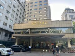 -满江红四季餐厅 · 国家五钻级酒家(新纪元大酒店店)