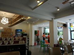 大堂-张大师鸭爪爪特色干锅(南湖店)