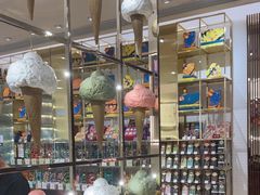 -VENCHI 闻绮(上海佛罗伦萨小镇店)