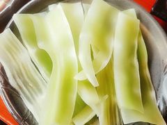 -谭鸭血老火锅(漳州路店)