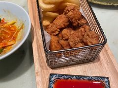 -弄堂里(西溪龙湖天街店)