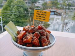 红糖引子粑-包整·丝娃娃(一览甲秀楼风景店)