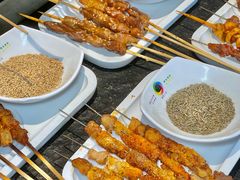 -卞二小串·鹤岗烧烤·坑烤(永定路店)