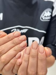 -LISSOM莉森 Nail ·美甲美睫原创定制店