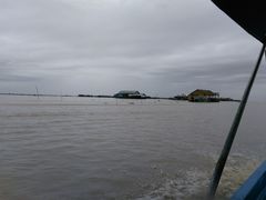 -洞里萨湖