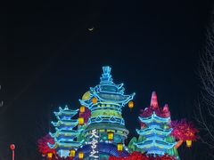 -淄博花灯齐彩城