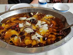 水煮份鱼-鑫巴蜀小镇 · 水煮鱼专研店(玉桥店)