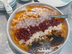 -姚姚酸菜鱼·金戈戈香港豉油鸡(喜荟城联名店)