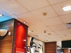 -麦当劳(汉口火车站候车室店)