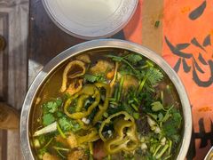 -柳州肥姨妈大骨螺蛳粉(老闵行店)