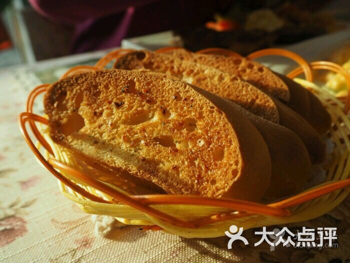 山姆大叔牛排小屋面包图片 - 第70张