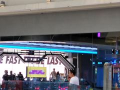 -PARTY DAY 运动超乐场(西安钟楼店)