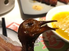 烤乳鸽-粤小馆(天安云谷店)