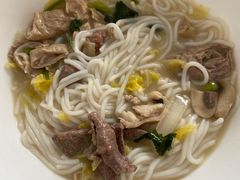 -鹿园鱼汤米线