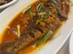 干烧大黄鱼-丰泽园饭店