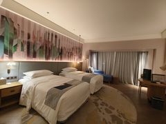 -上海佘山世茂艾美酒店