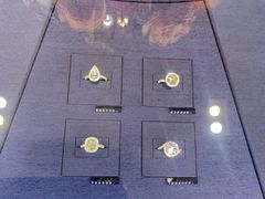 -DE BEERS 戴比尔斯(上海国金中心店)