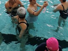 -小海豚国际游泳培训中心(浦东源深体育中心店)