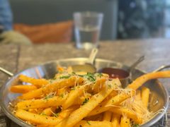 -SHADOWS•Bistro&Eatery(安福路店)