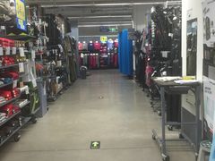 -迪卡侬(西三旗店)