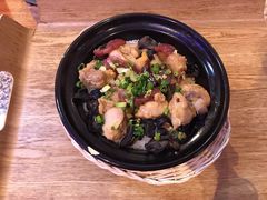 -美食小镇·观赏珍稀鸟类·长隆熊猫酒店
