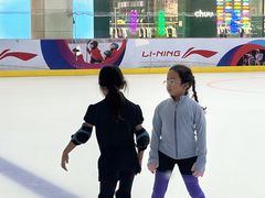 -全明星滑冰俱乐部(万象城店)