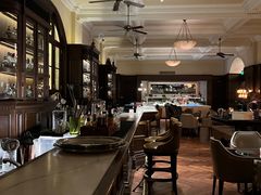 -LONG BAR 廊吧(外滩华尔道夫酒店)