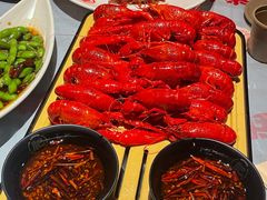-肥肥虾庄·金牌油焖大虾(杨园滨江时代walk店)