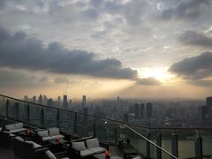 -FLAIR顶层餐厅酒吧(浦东丽思卡尔顿酒店)